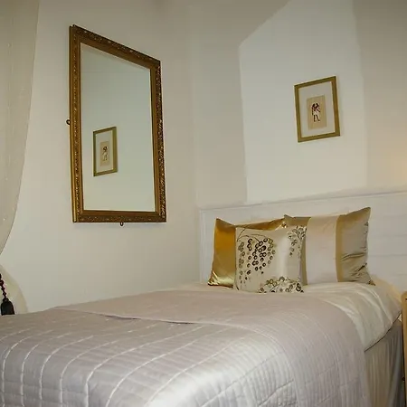The Chichester Inn-2